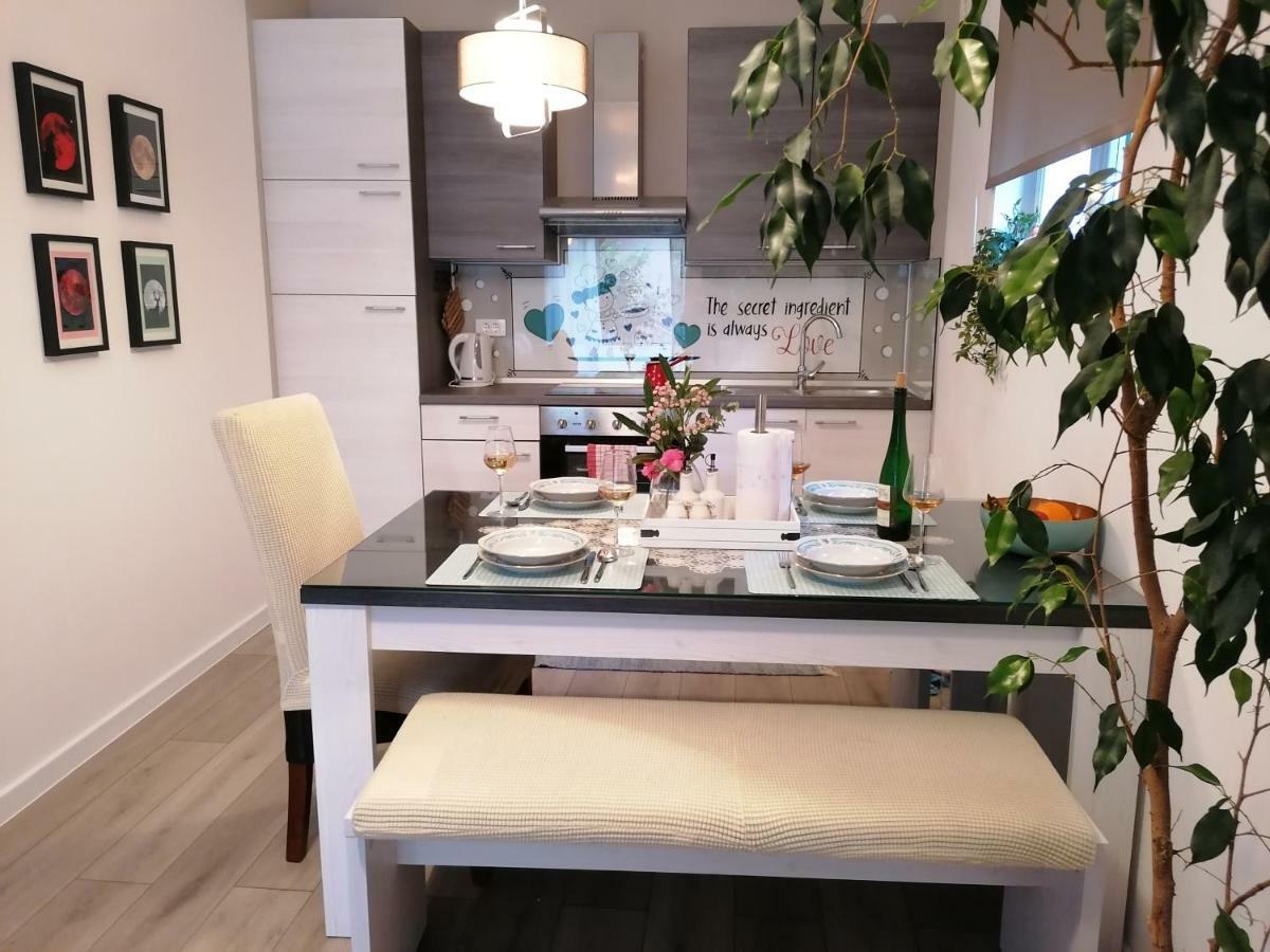 Apartman Luna シベニク エクステリア 写真