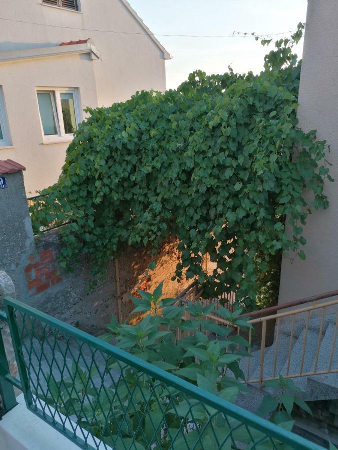 Apartman Luna シベニク エクステリア 写真